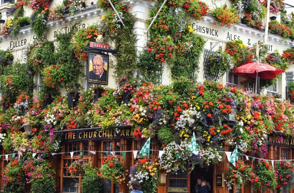 The Churchill Arms, Flower Pub in London, Notting Hill