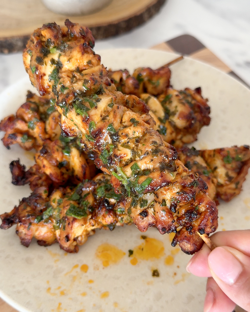 Lemon Garlic Chicken Skewers