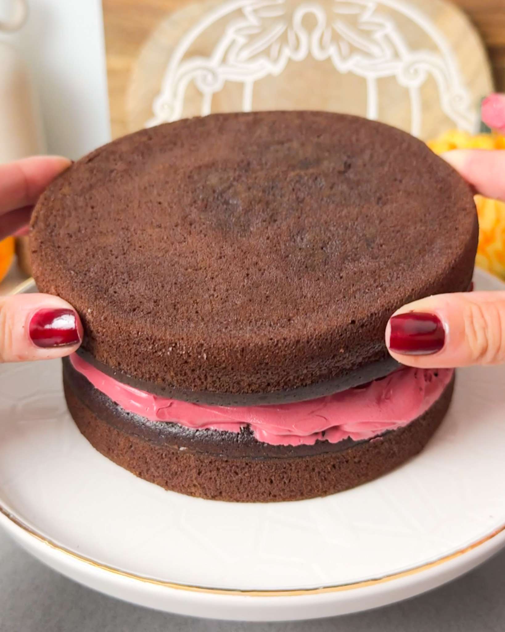 stacking cake layers